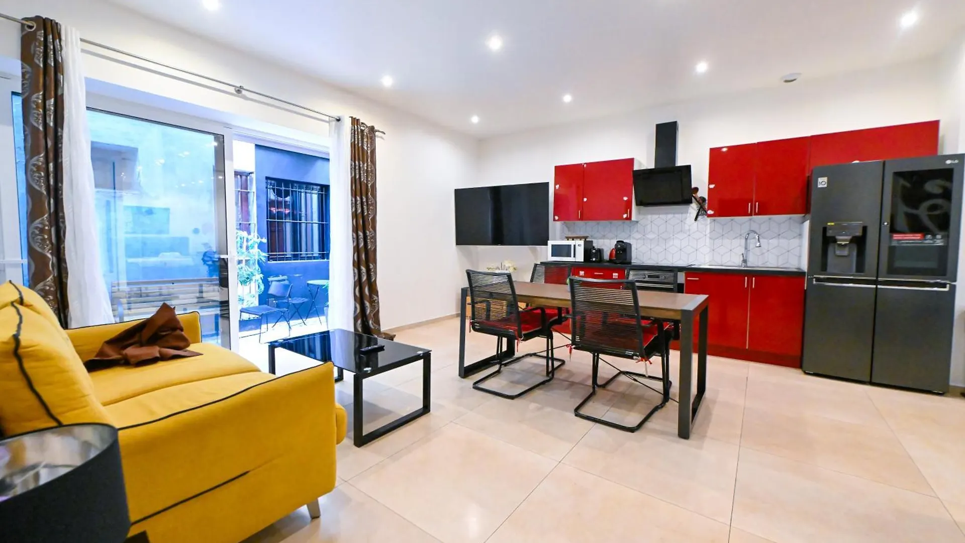 Grand Loft A Deux Pas De La Mer N1 Nice France